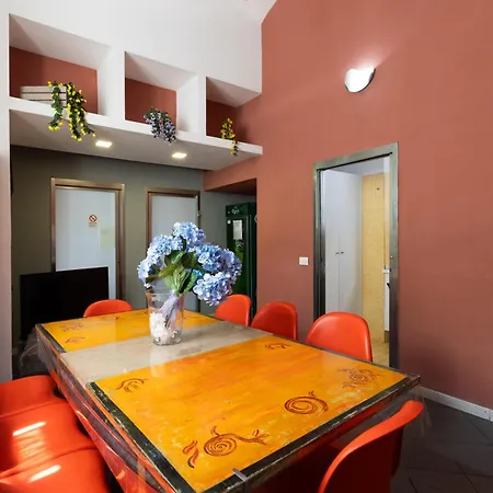 Hostel Portici Vandrarhem *