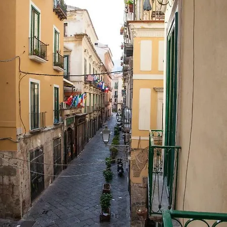Guest House Salerno *