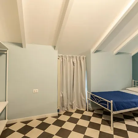 Hostel Portici Hostel