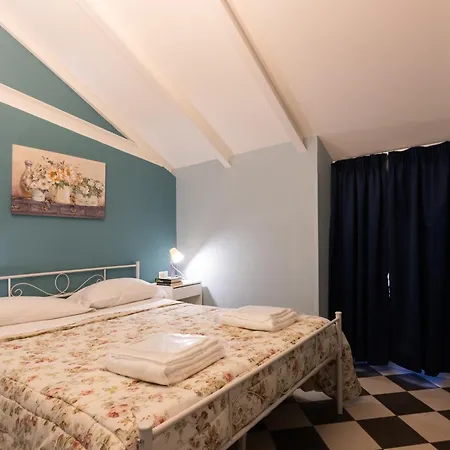 Hostel Hostel Portici