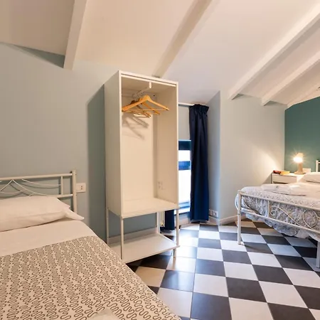 Hostel Hostel Portici