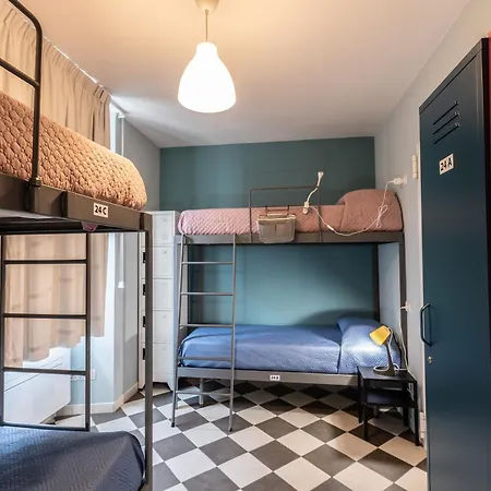 Hostel Portici Hostel *