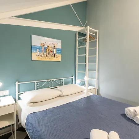 Hostel Portici Portici