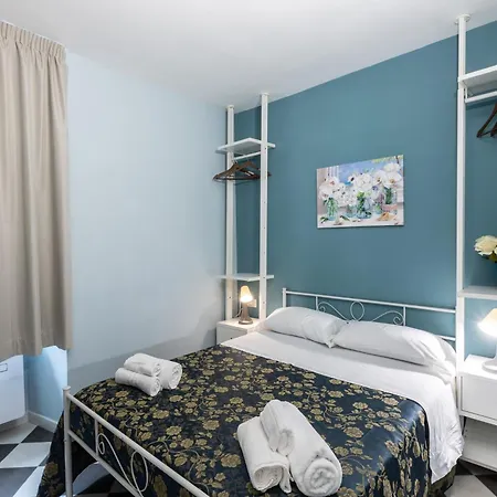 Hostel Portici Portici